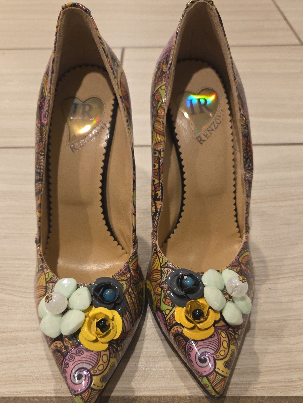 Renzoni Made in Italy Floral Pointed Toe Pumps Heels Size 40 US 10